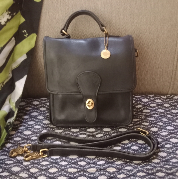 Vintage Coach Station bag - Picture 2 of 7